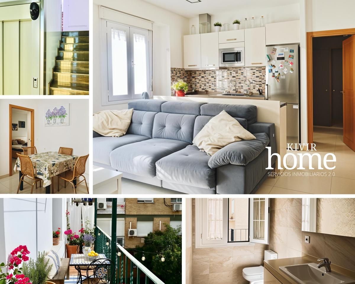 Exterior view of Flat for sale in  Sevilla Capital  with Air Conditioner, Parquet flooring and Terrace