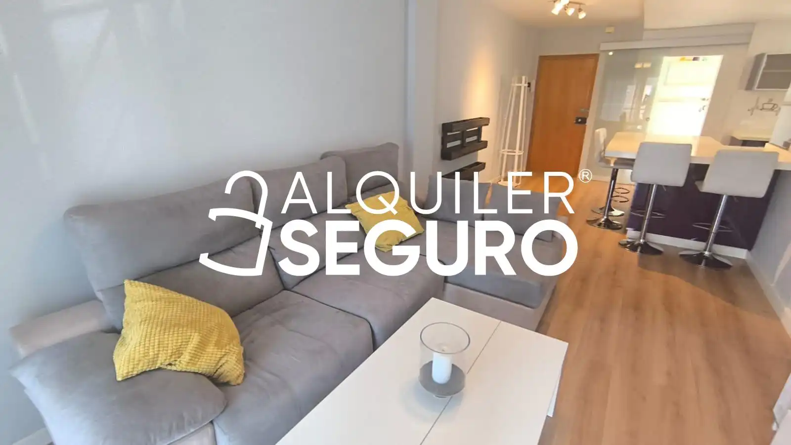 Wohnzimmer von Wohnung zur Miete in Dos Hermanas mit Klimaanlage, Terrasse und Schwimmbad