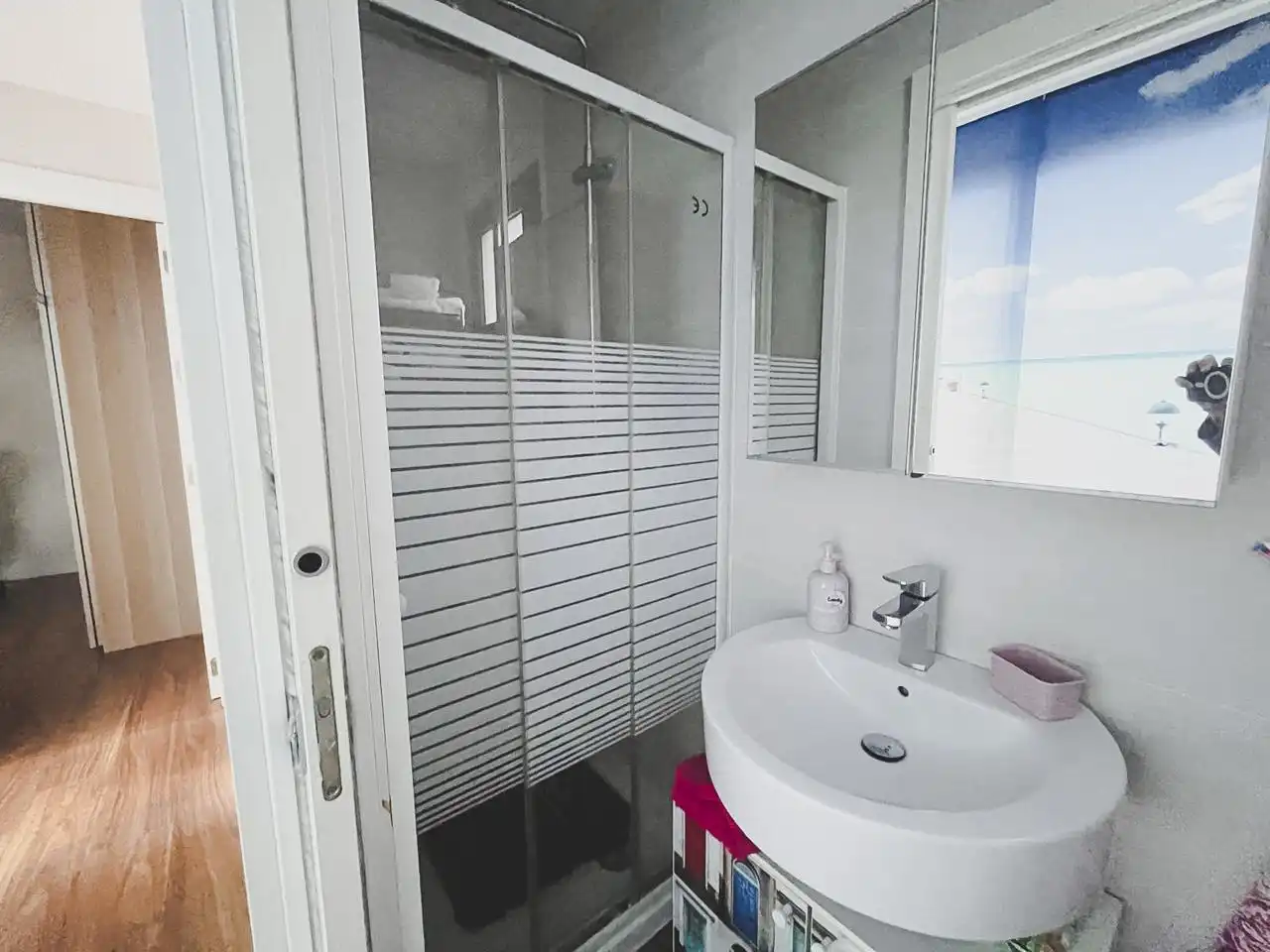 Baño de Dúplex de alquiler en Cádiz con Terraza y Amueblado