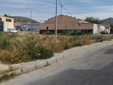 Terreno residencial en venta en Plaza de Toros - Avenida Chapí - Trinquete