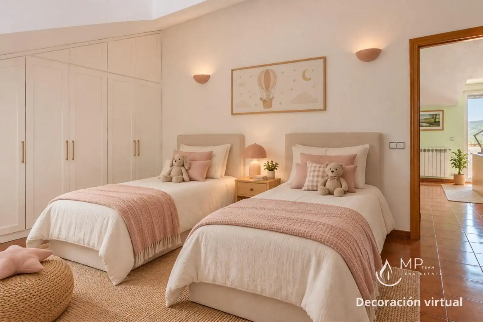 Houses for sale in Casa Amarilla