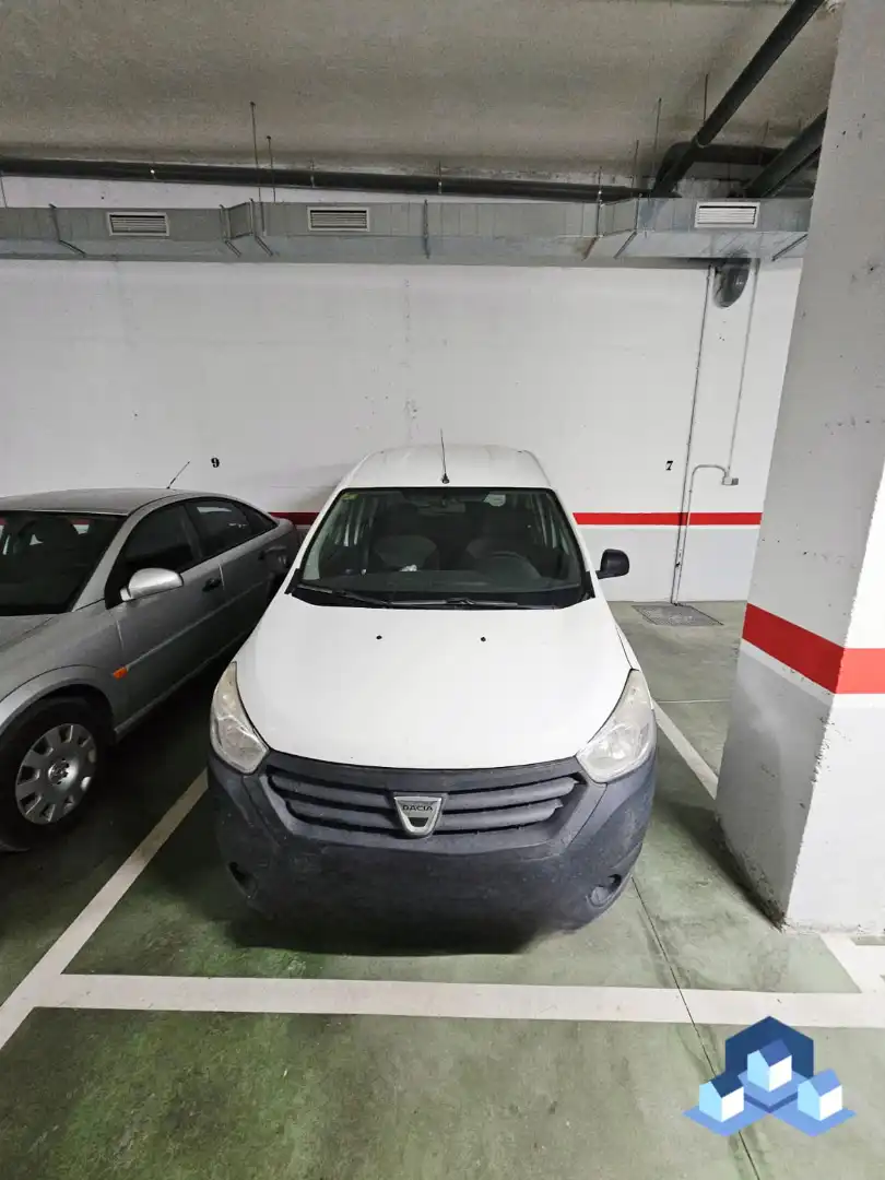 Parking de Apartamento en venta en Lorca con Aire acondicionado, Calefacción y Amueblado