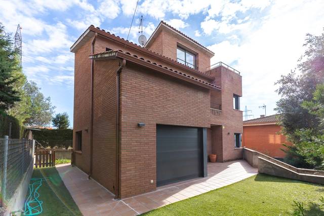 Casa-chalet en Venta en CANARI en Els Avets - Can Serrafossà - Ximelis