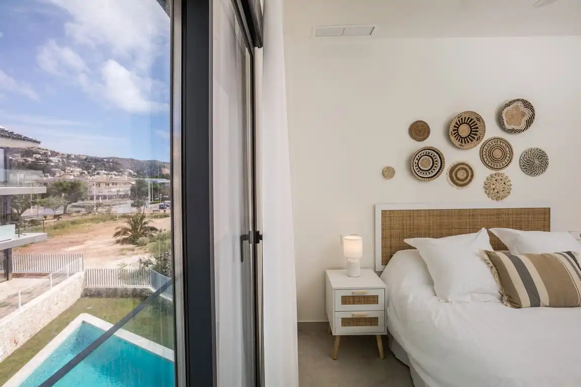 Schlafzimmer von Wohnungen zur Miete in Jávea / Xàbia mit Klimaanlage, Privatgarten und Schwimmbad