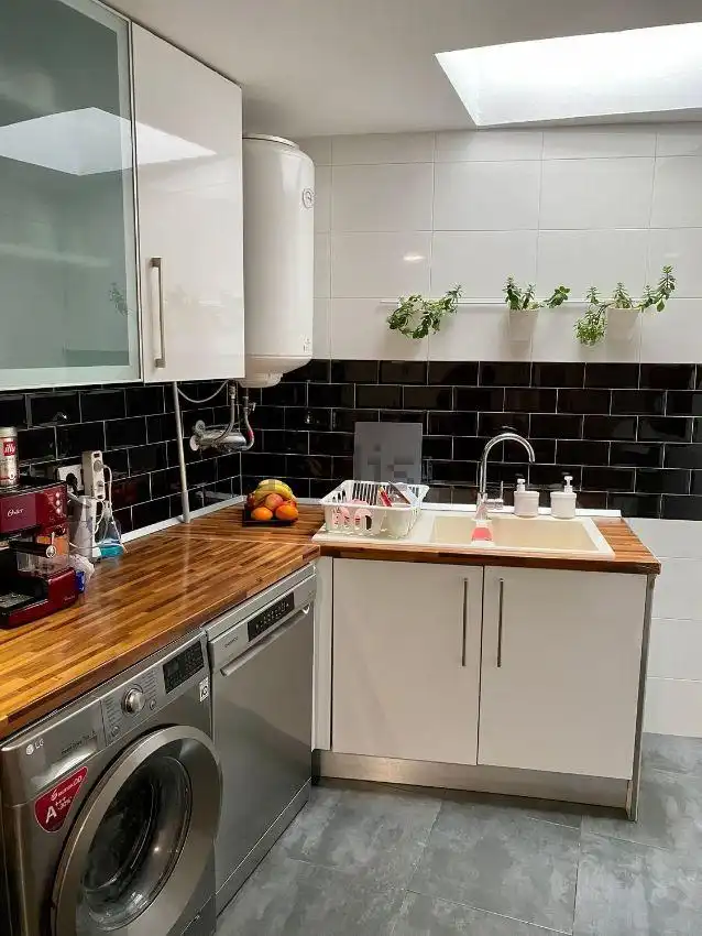 Kitchen of Houses for sale in Málaga  with Air Conditioner, Terrace and Furnished