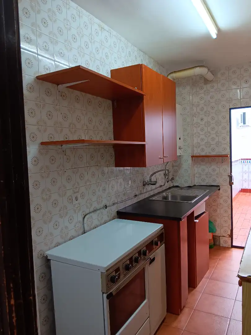 Kitchen of Flat for sale in Sevilla  with Air Conditioner