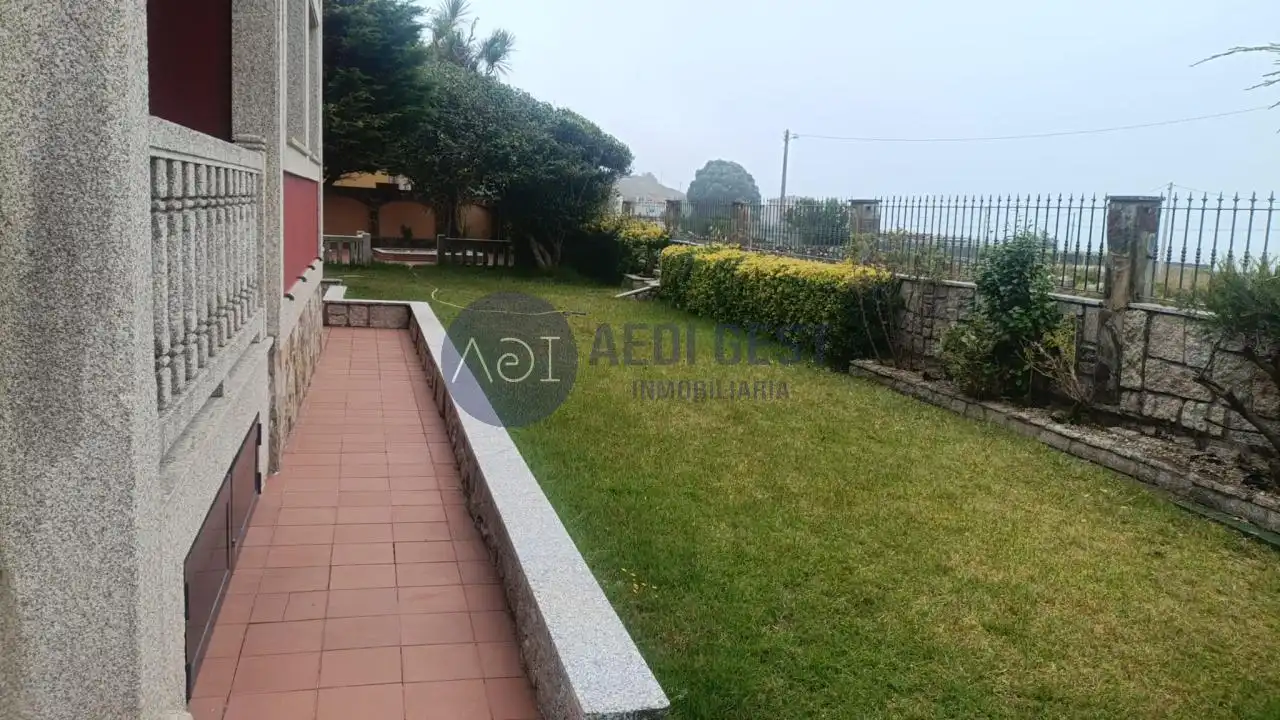 Casa con jardín en venta en Oia, imagen 4