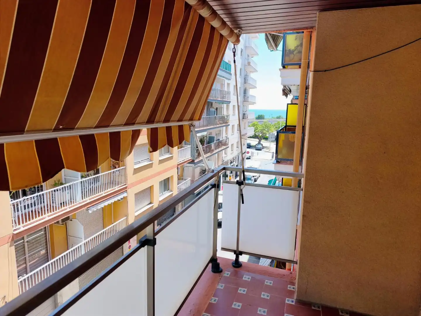 Terrasse von Wohnung zum Verkauf in Vilanova i la Geltrú mit Heizung, Abstellraum und Möbliert