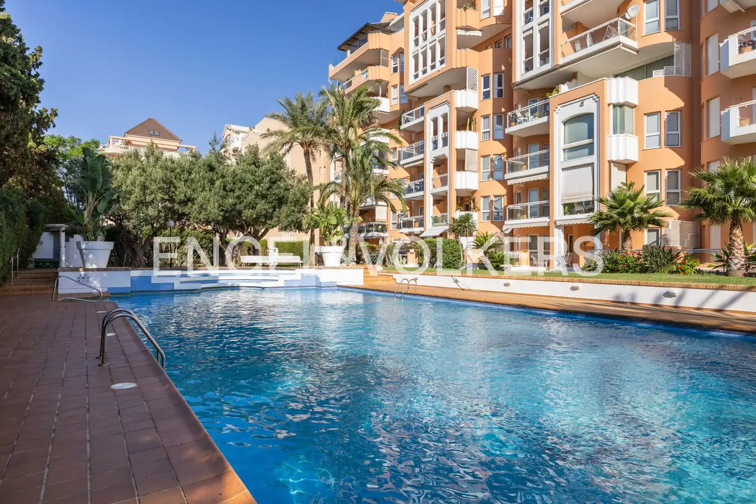 Swimming pool of Flat for rent in Dénia  with Air Conditioner, Heating and Parquet flooring