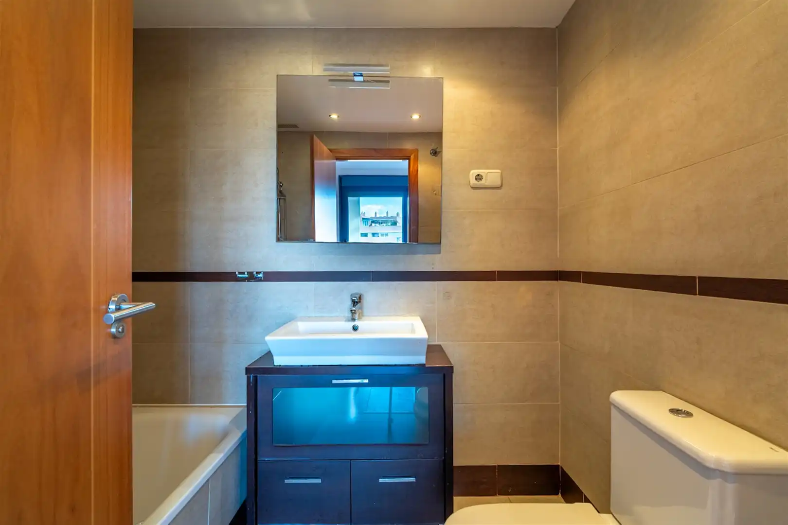 Bathroom of Apartments for sale in Málaga