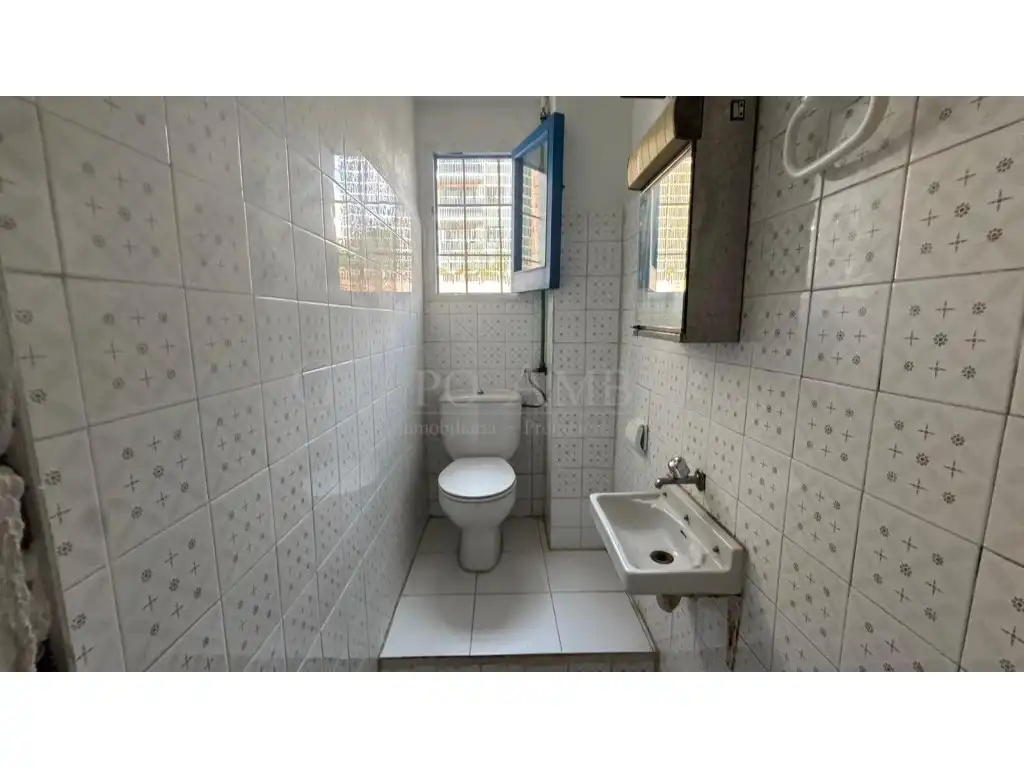 Bathroom of Commercial properties for sale in Santa Eulària des Riu