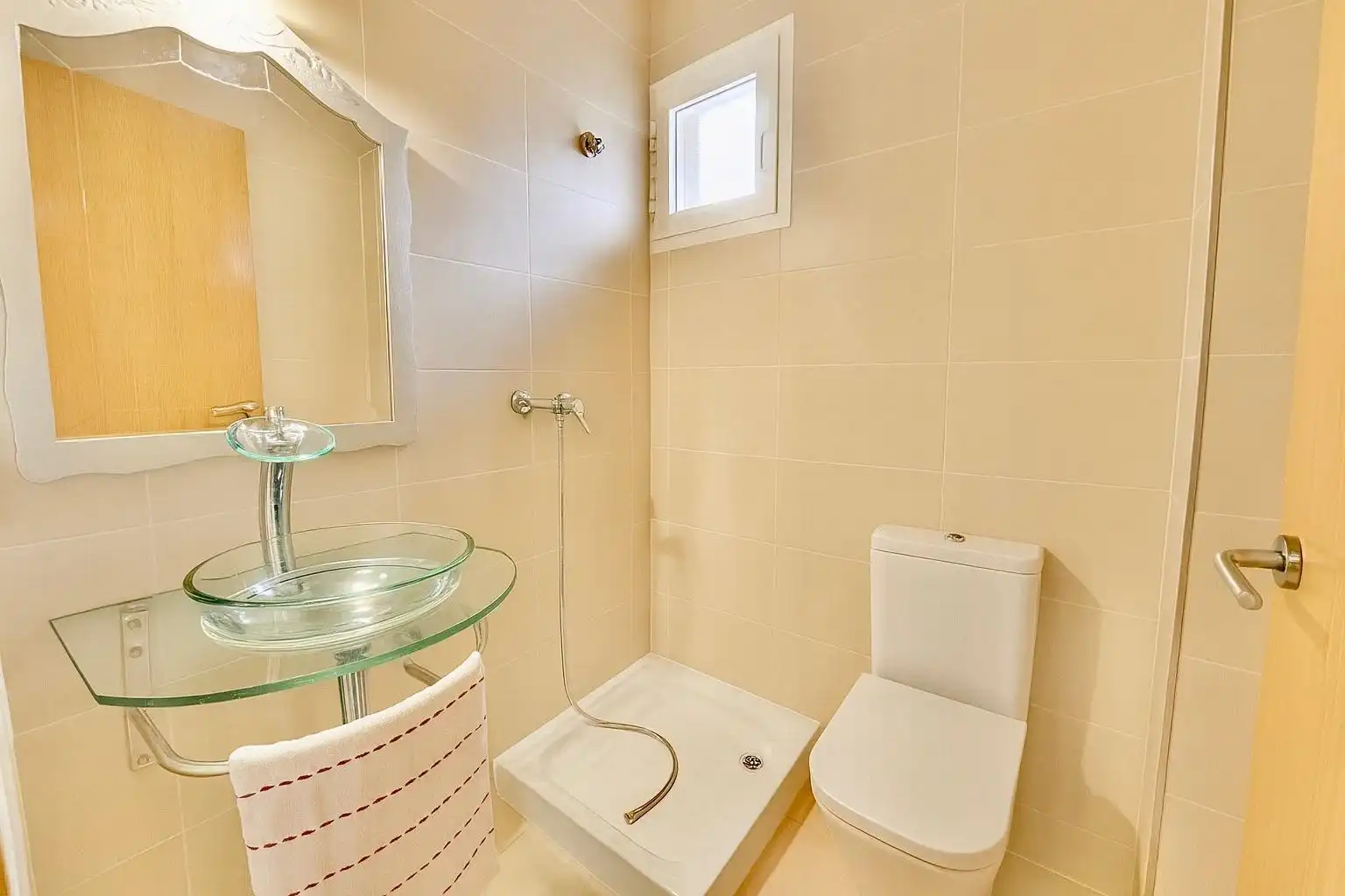 Baño de Casa adosada en venta en Bunyola con Jardín privado, Terraza y Balcón