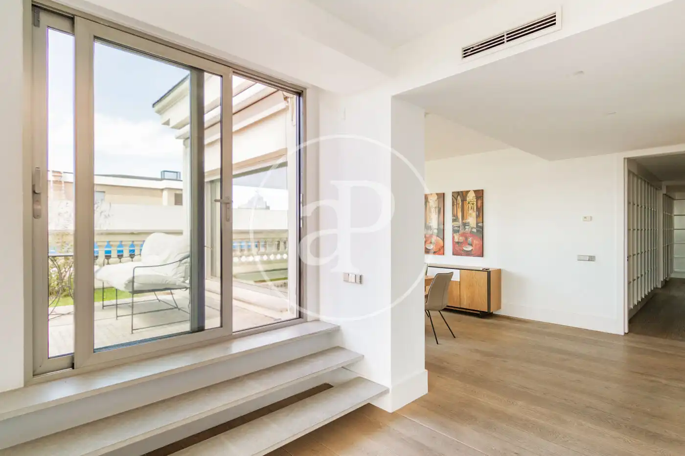 Ático en venta en Madrid con Aire acondicionado, Calefacción y Jardín privado