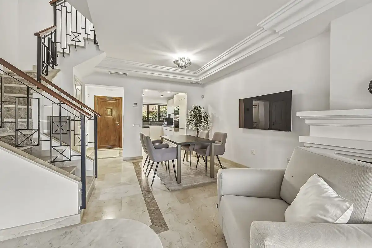 Reihenhaus zum Verkauf in Río Real - Los Monteros, imagen 7