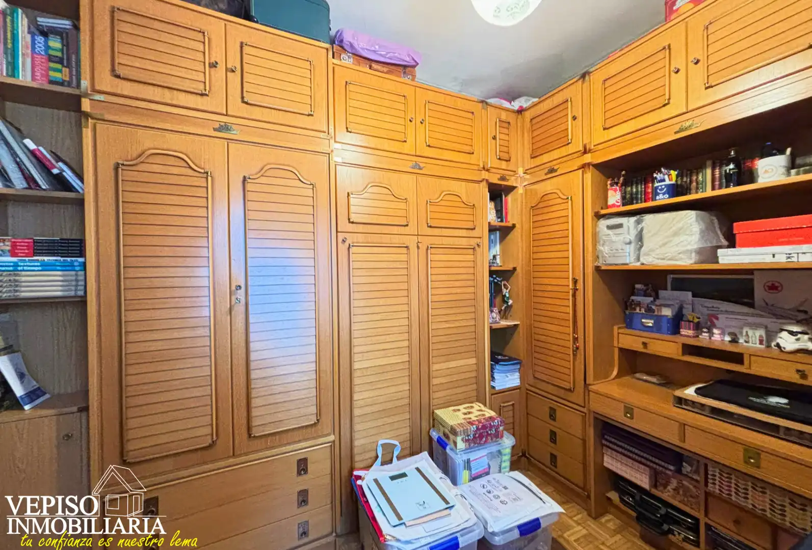 Schlafzimmer von Wohnung zum Verkauf in Madrid mit Klimaanlage, Heizung und Parkett