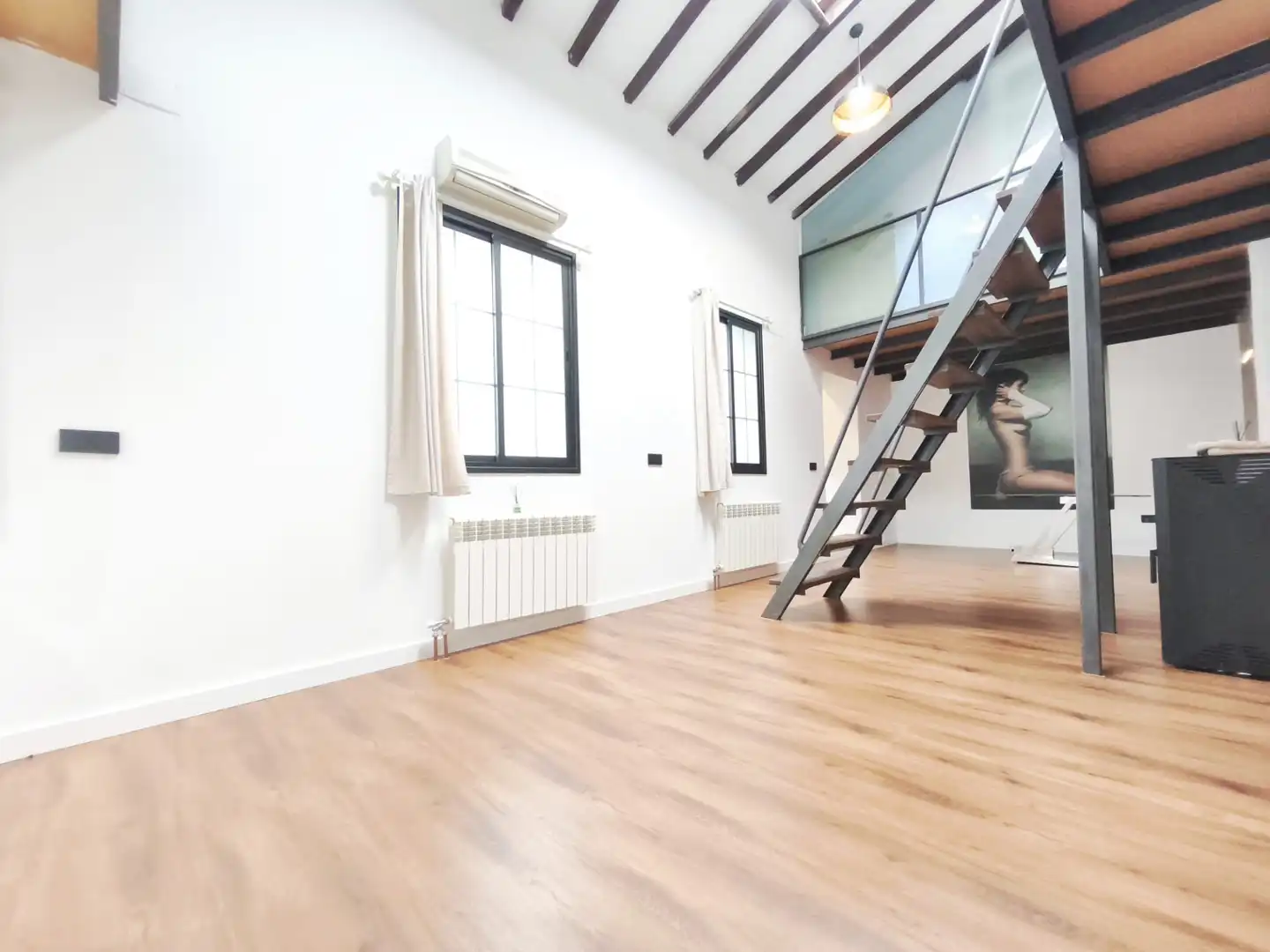 Wohnzimmer von Loft zur Miete in Madrid mit Klimaanlage, Heizung und Parkett