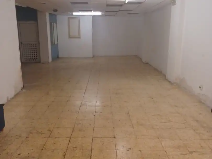 Local en venta en Sants - Montjuïc