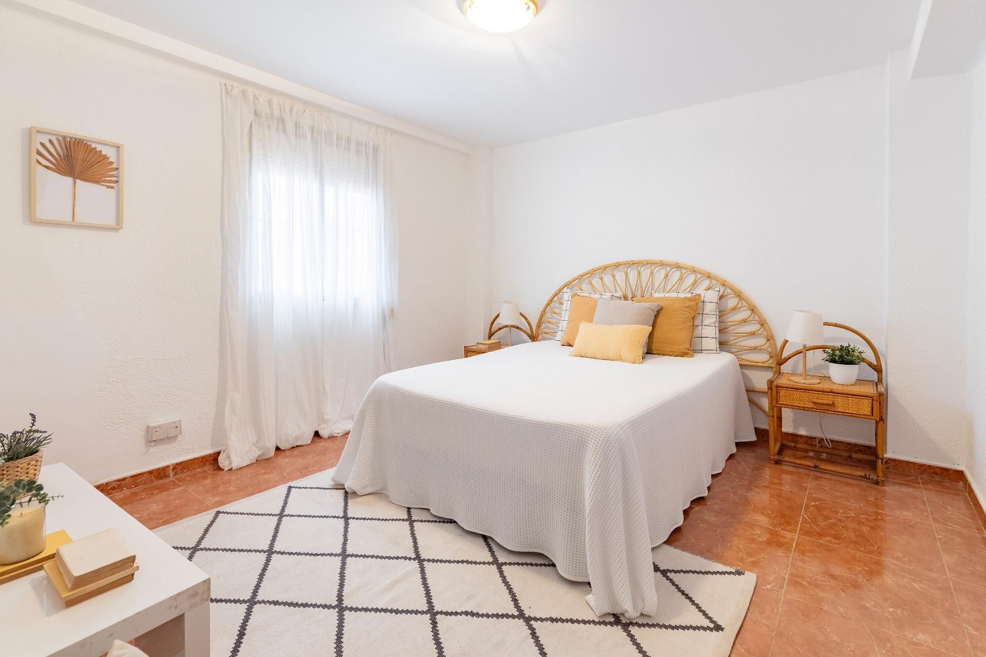 Habitación de Piso en venta en  Valencia Capital con Balcón