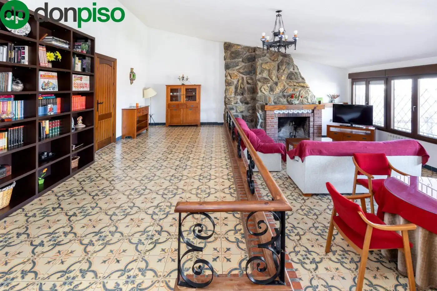 Villa mit Terrasse zum Verkauf in Avenida BERMEJALES DE LOS, imagen 8