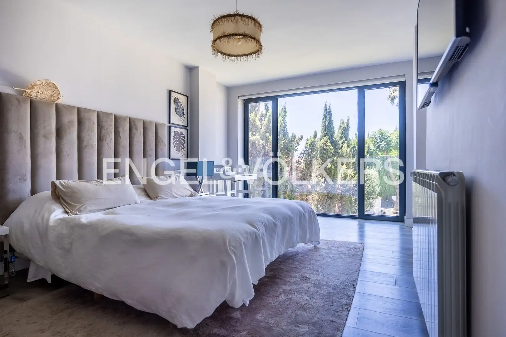 Habitación de Casa o chalet en venta en Dos Hermanas con Aire acondicionado, Calefacción y Jardín privado
