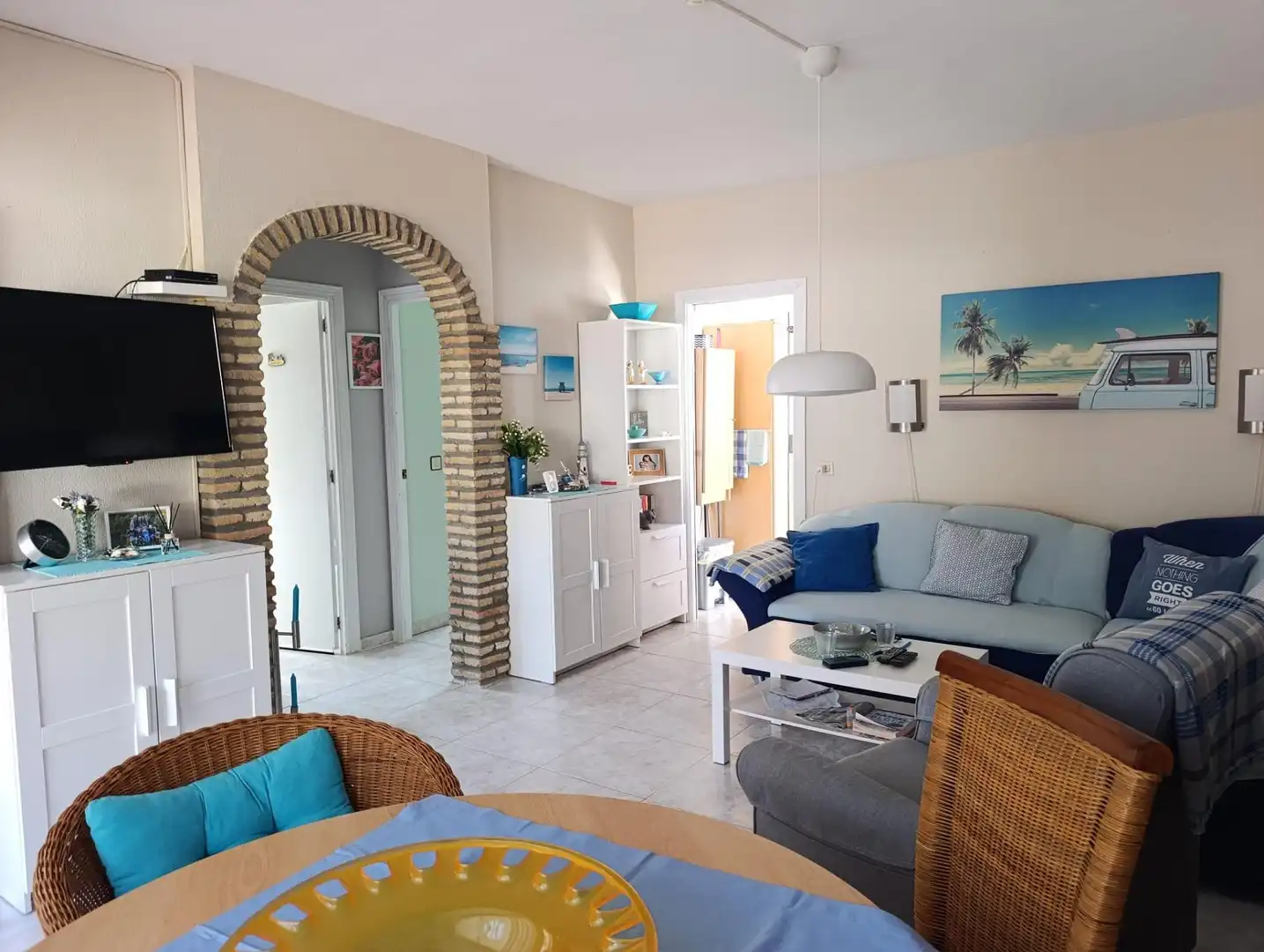 Sala de estar de Casa o chalet en venta en Chiclana de la Frontera con Aire acondicionado, Calefacción y Jardín privado