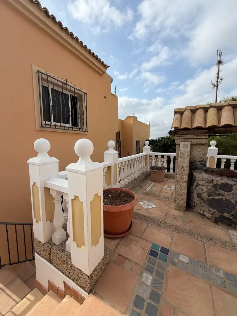 Detached house with terrace for sale in Costa Adeje, imagen 4