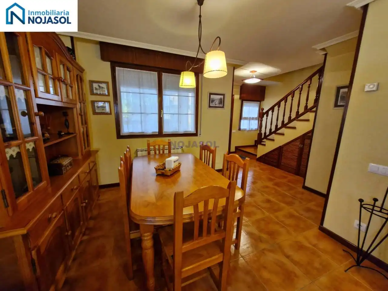 Esszimmer von Einfamilien-Reihenhaus zum Verkauf in Argoños  mit Heizung, Privatgarten und Terrasse