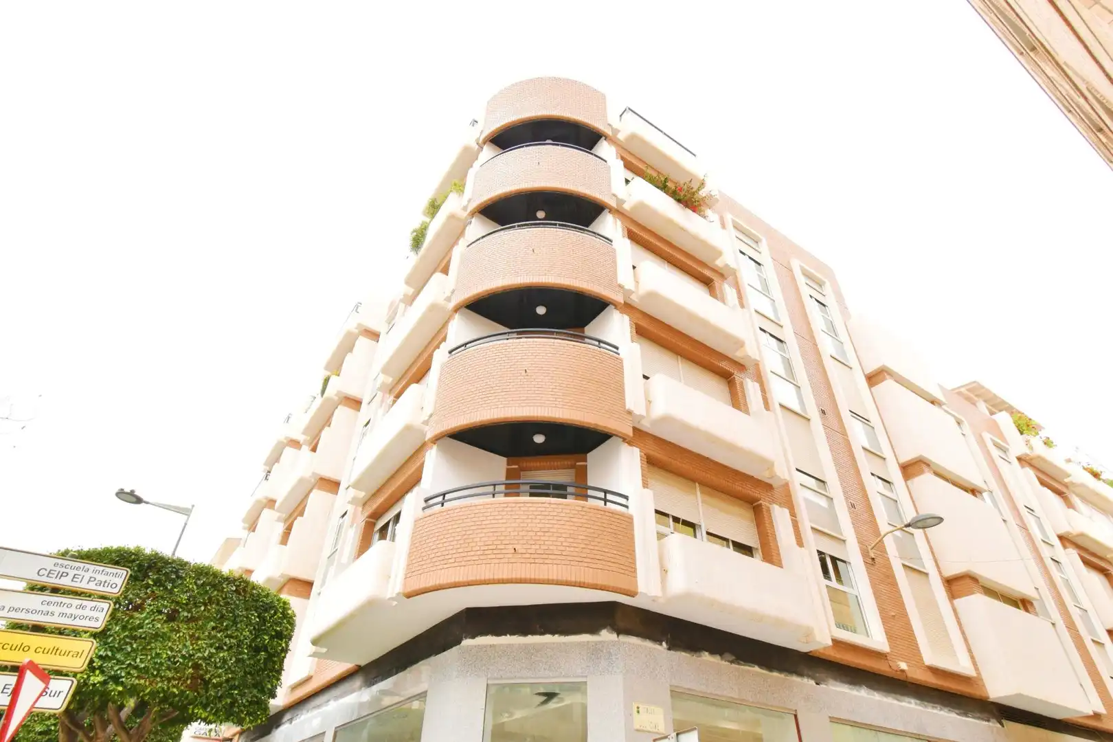 Vista exterior de Piso en venta en El Ejido con Balcón