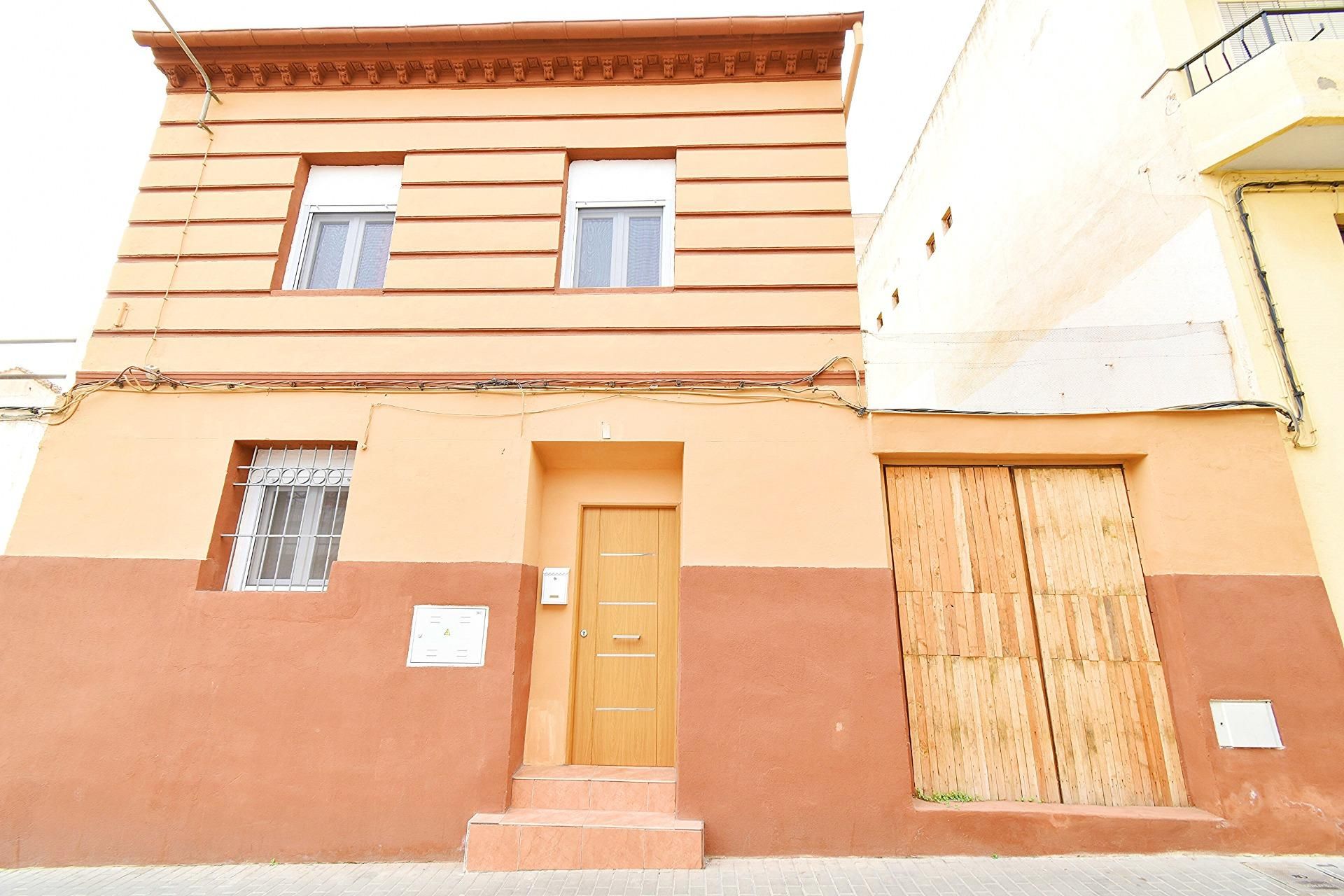 Exterior view of Duplex for sale in Berja  with Terrace and Storage room