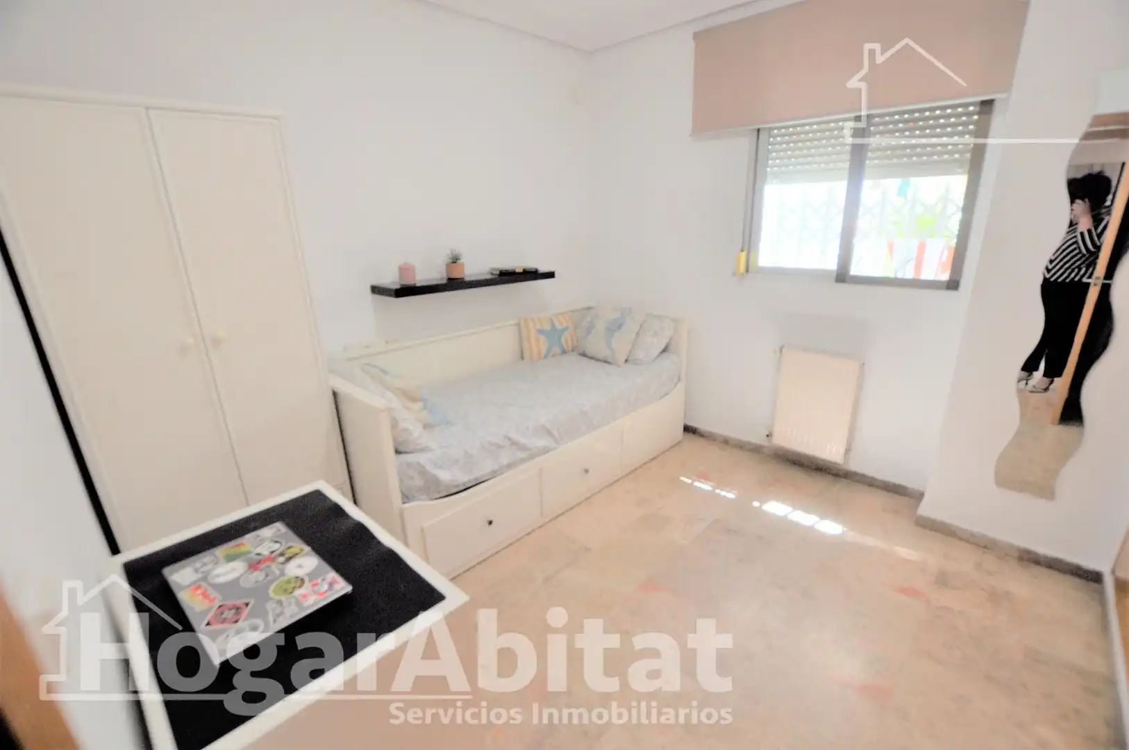 Schlafzimmer von Wohnung zum Verkauf in Valencia mit Klimaanlage, Heizung und Terrasse