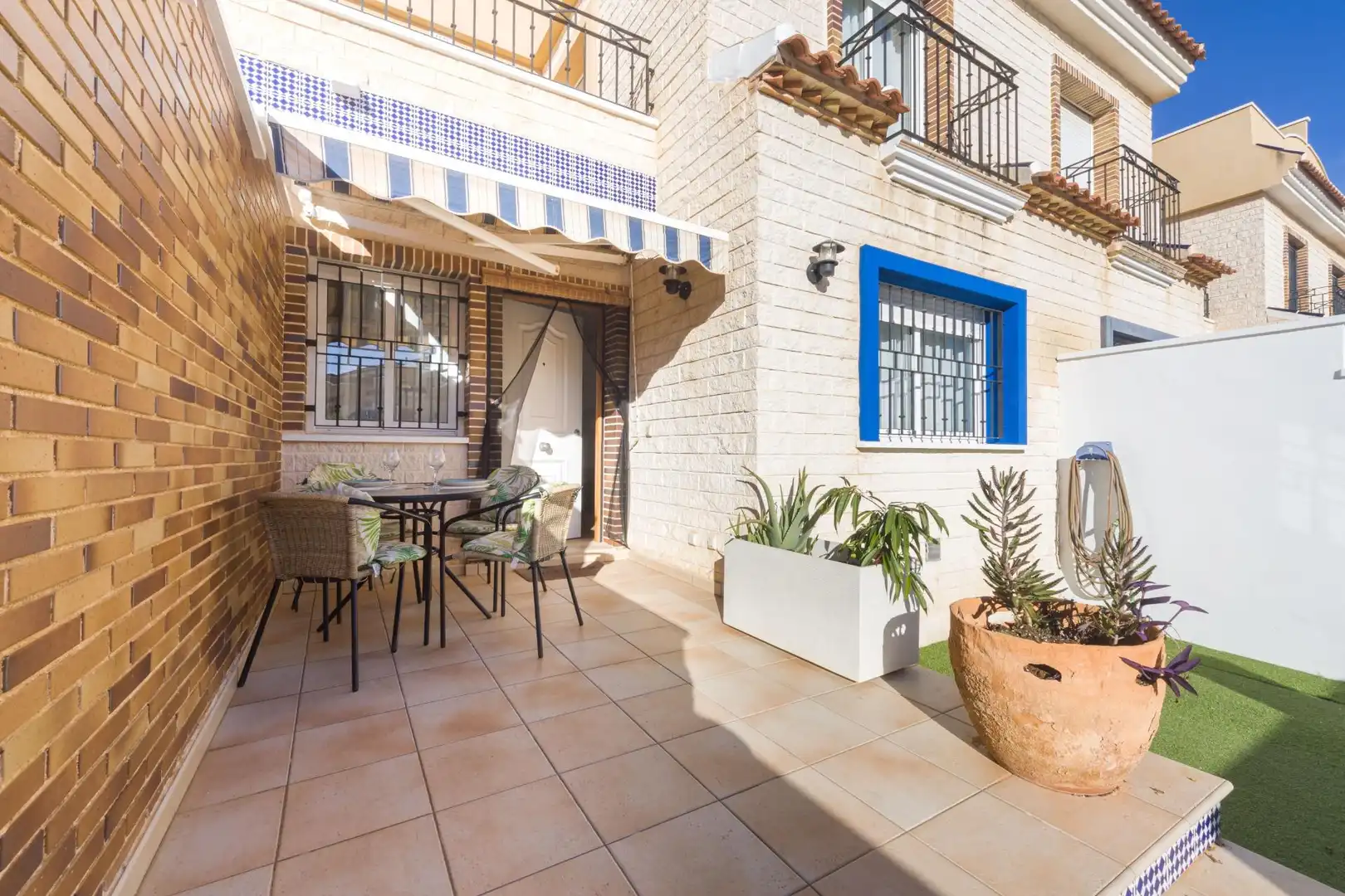 Casa amb terrassa en venda a Avenida de Europa, imagen 8