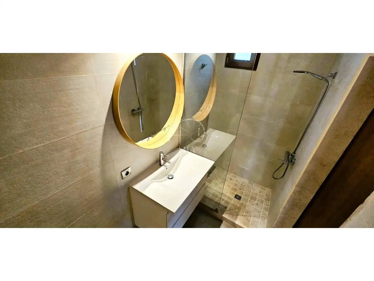Bathroom of Houses for rent in  Palma de Mallorca  with Air Conditioner and Private garden