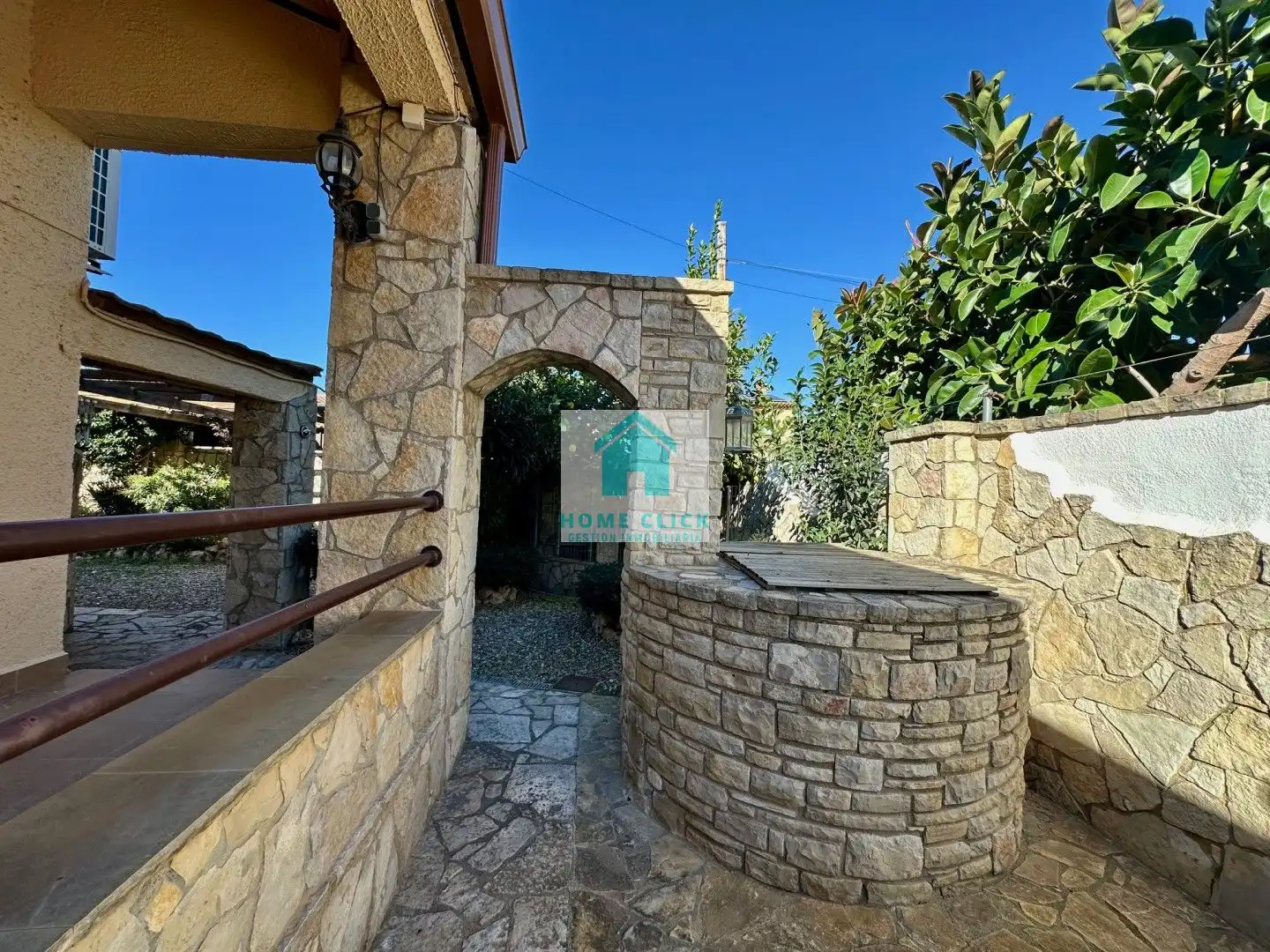 Vista exterior de Casa o xalet en venda en Botarell amb Aire condicionat, Calefacció i Jardí privat