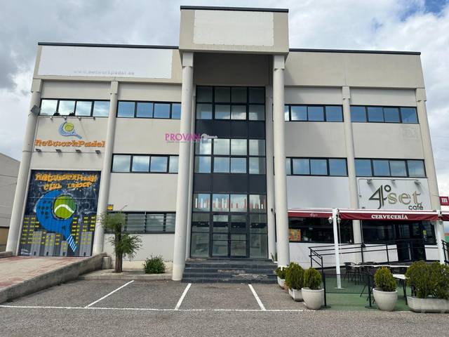 Oficina en Alquiler en Virgen del Rosario