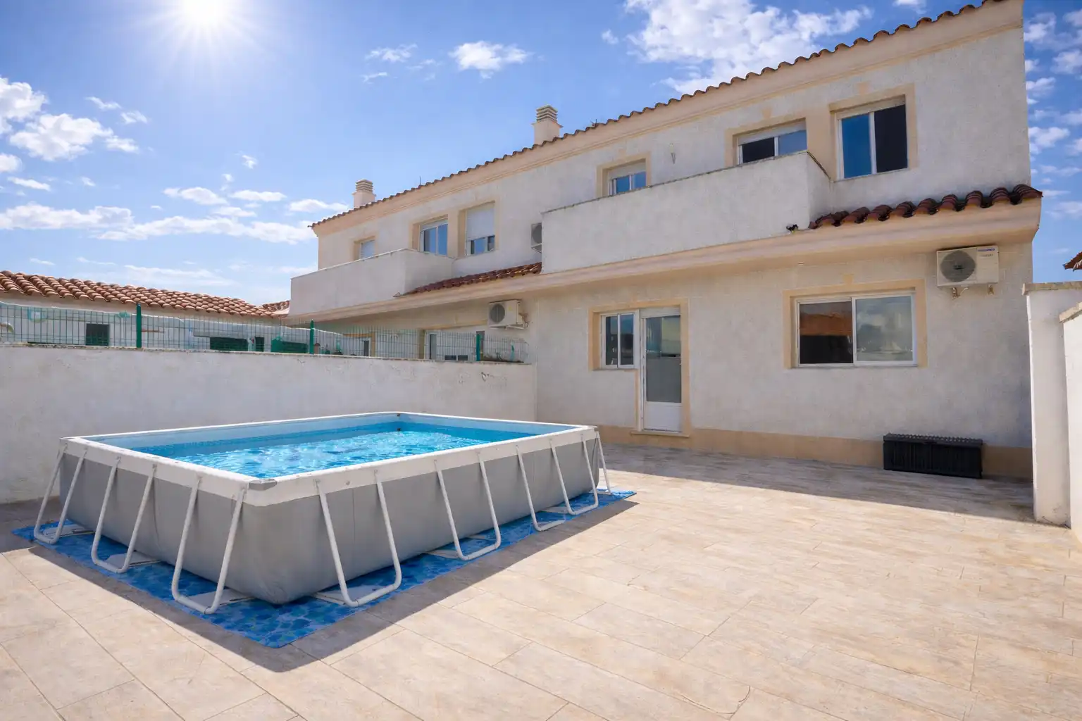 Casa a schiera con terrazza in vendita a Carrer Murcia