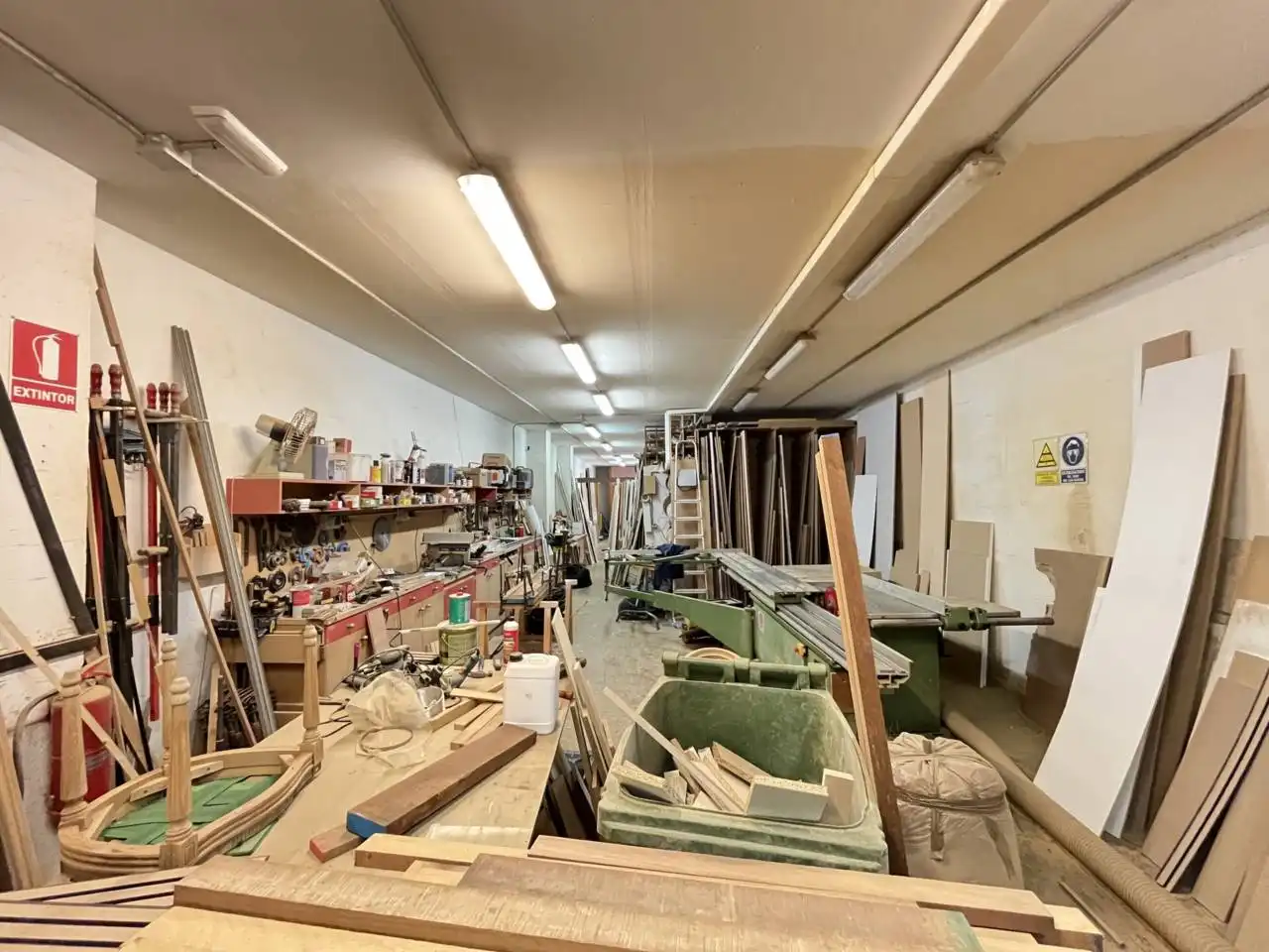 Local de alquiler en Cornellà de Llobregat