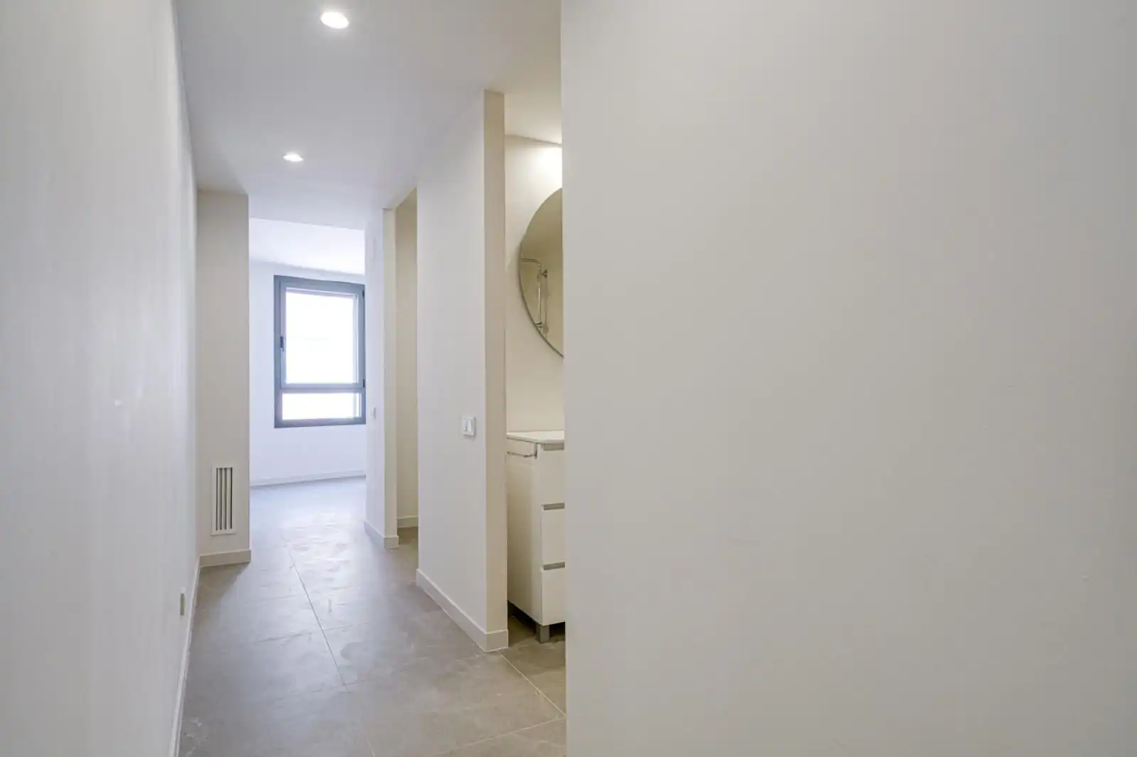 Piso en venta en L'Hospitalet de Llobregat con Terraza