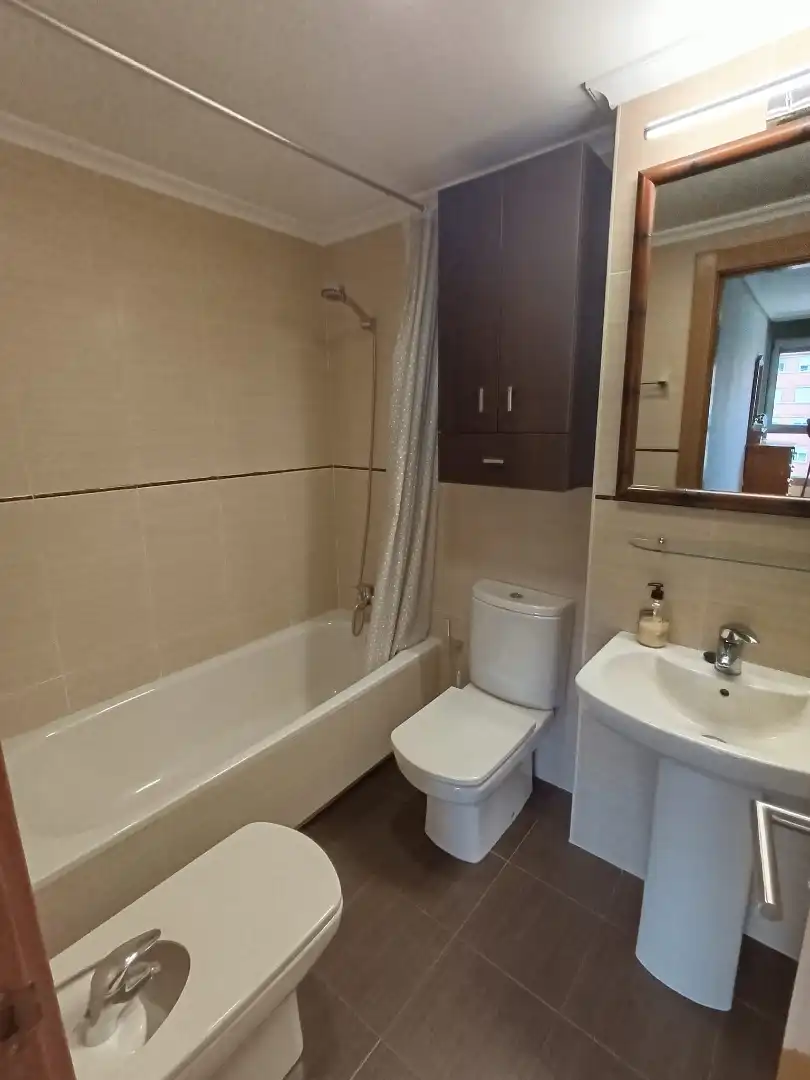 Bathroom of Flat for rent in Santander  with Heating, Storage room and Furnished
