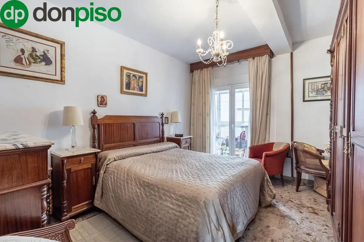 Apartament amb terrassa en venda a Calle ANGEL BARRIOS 1, imagen 5