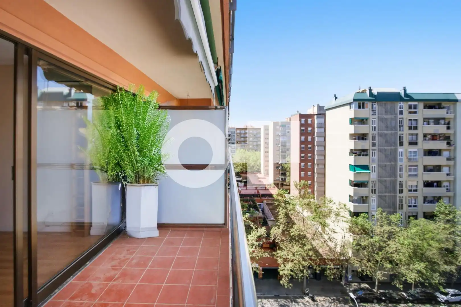 Piso en venta en undefined Gran Via de les Corts Catalanes, La Verneda i la Pau