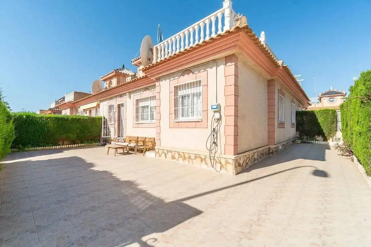 Casa bifamiliare in vendita a Orihuela Costa