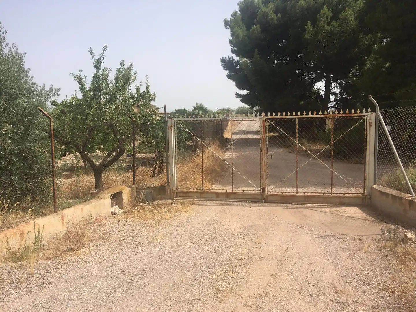 Country house zum Verkauf in Lorca mit Privatgarten und Schwimmbad