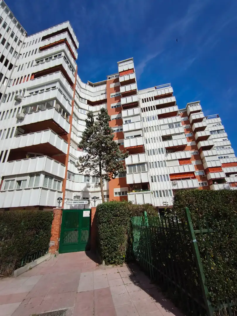 Vista exterior de Piso en venta en Móstoles con Aire acondicionado, Calefacción y Parquet