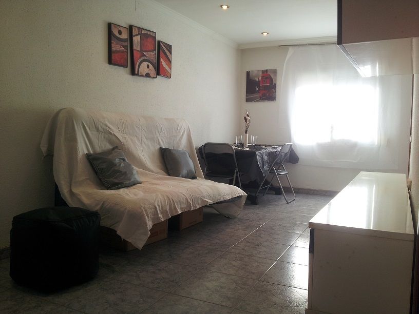 Sala d'estar de Pis en venda en L'Hospitalet de Llobregat