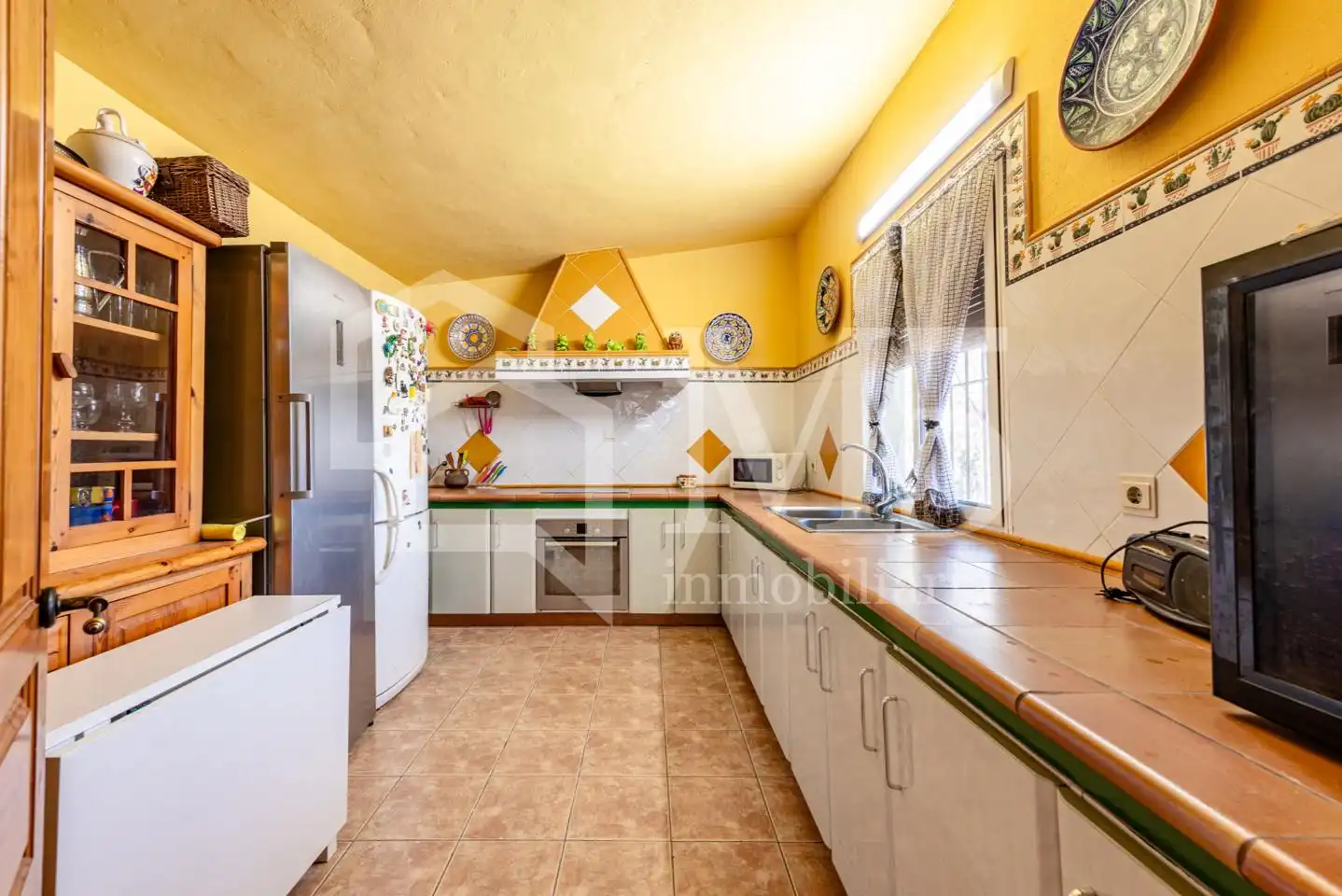 Cocina de Finca rústica en venta en Rincón de la Victoria con Aire acondicionado, Jardín privado y Terraza
