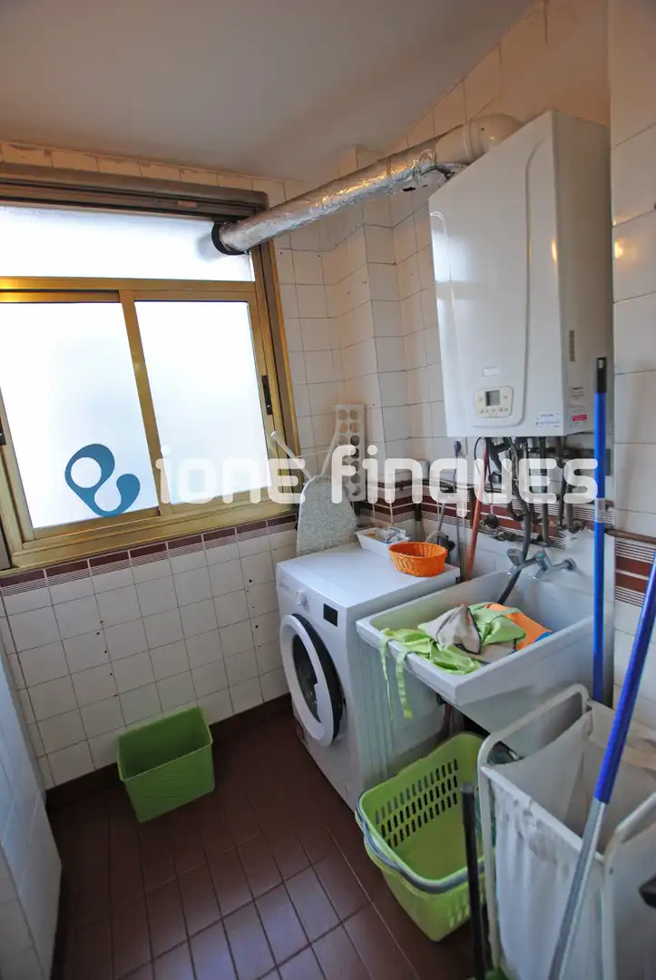 Kitchen of Flat for sale in Cerdanyola del Vallès  with Heating, Terrace and Storage room