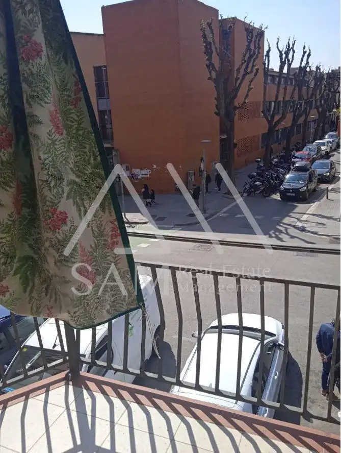 Planta baixa en venda a La Salut