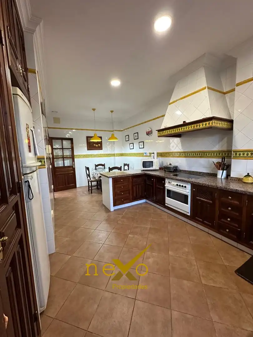 Cocina de Casa o chalet en venta en Carmona con Jardín privado y Piscina