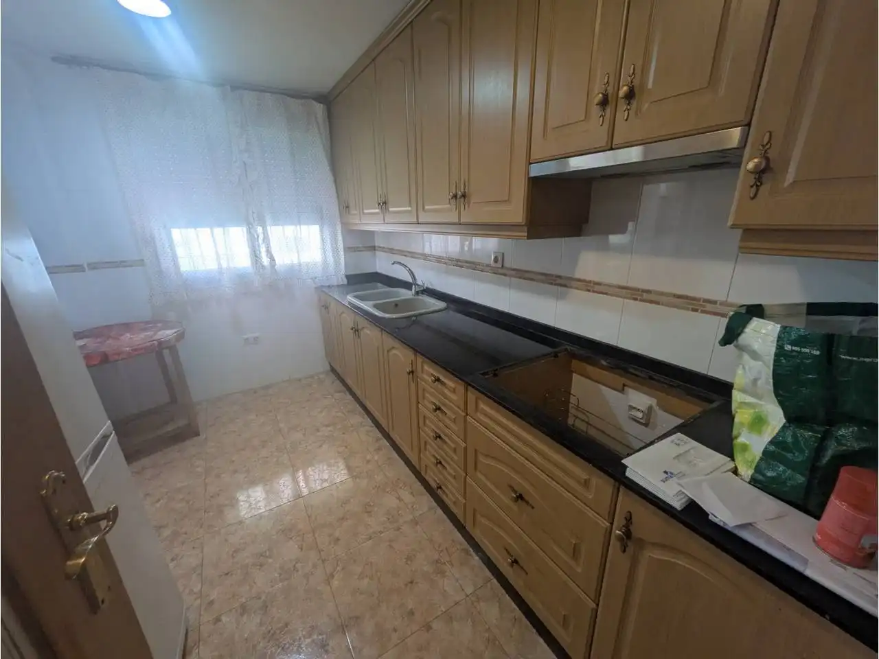 Kitchen of Flat for sale in Elda  with Storage room and Balcony
