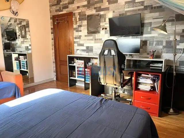 Bedroom of Flat for sale in Gijón   with Heating and Storage room